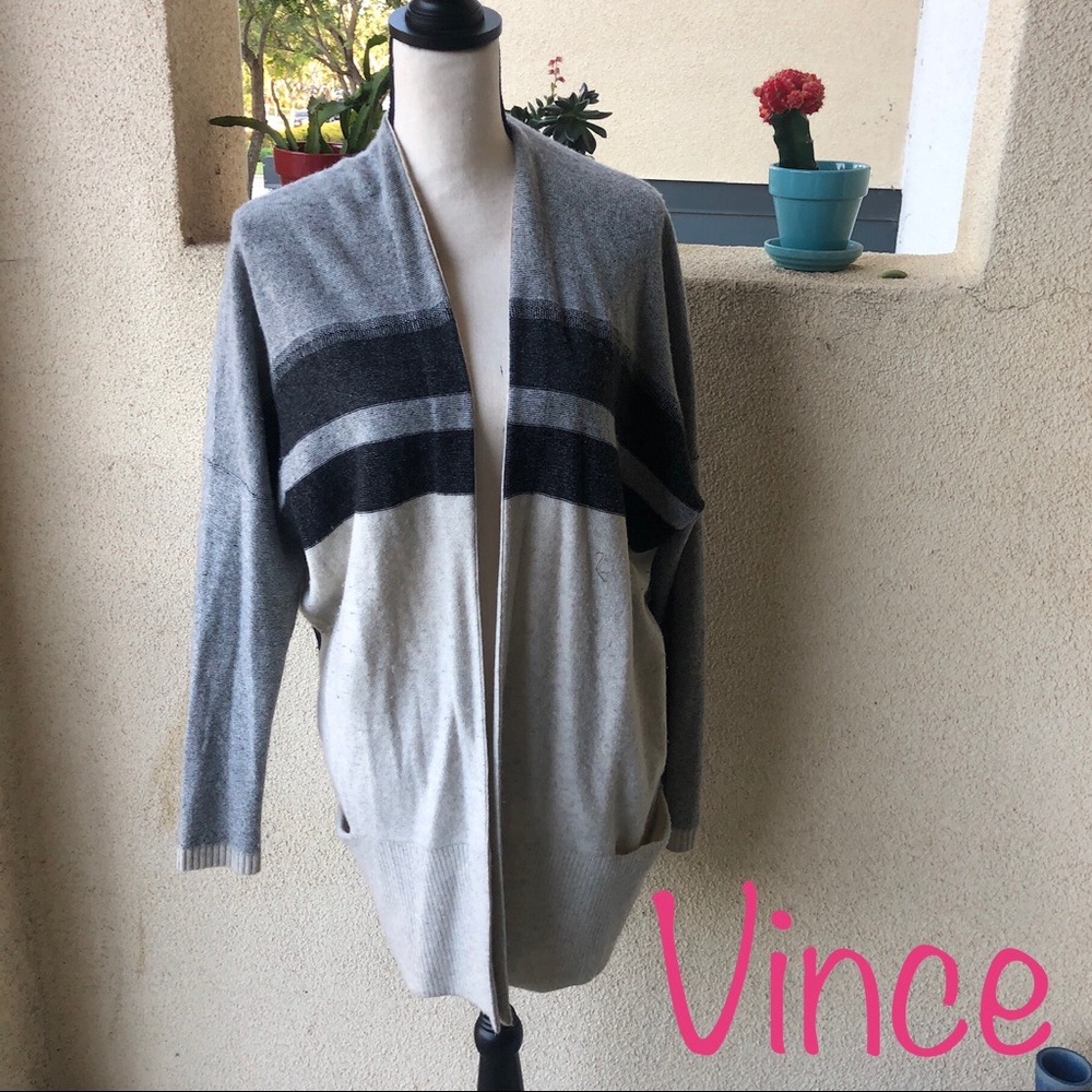 VINCE Oversized Gray Color-Block Cardigan